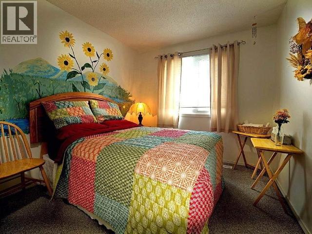 148 & 150 Dawson Drive, Faro, Yukon  Y0B 1K0 - Photo 25 - 17003