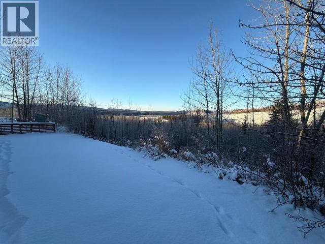 148 & 150 Dawson Drive, Faro, Yukon  Y0B 1K0 - Photo 4 - 17003