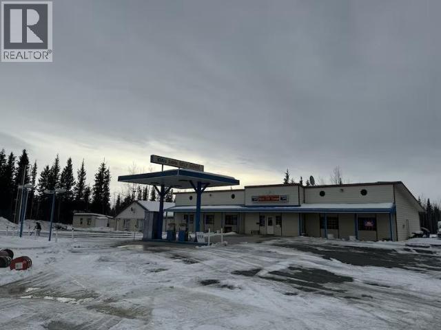 Ida's-1202 Alaska Highway, Beaver Creek, Yukon  Y0B 1A0 - Photo 2 - 17169