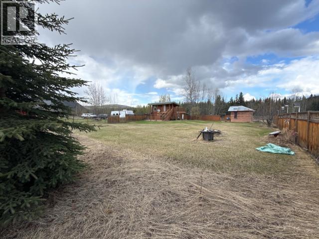 12 Fireweed Road, Dawson City, Yukon  Y0B 1G0 - Photo 3 - 17313