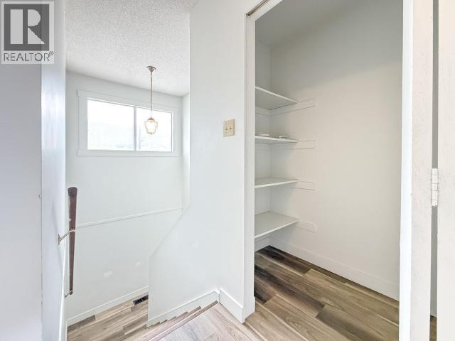 18-20 Harper Street, Faro, Yukon  Y0B 1K0 - Photo 15 - 17337