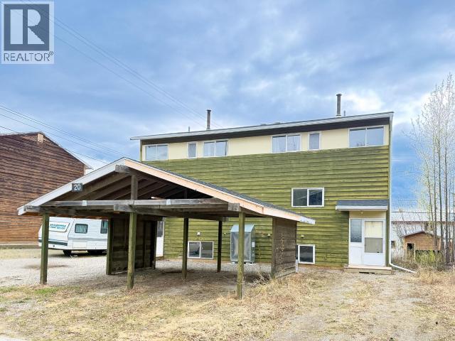 18-20 Harper Street, Faro, Yukon  Y0B 1K0 - Photo 2 - 17337