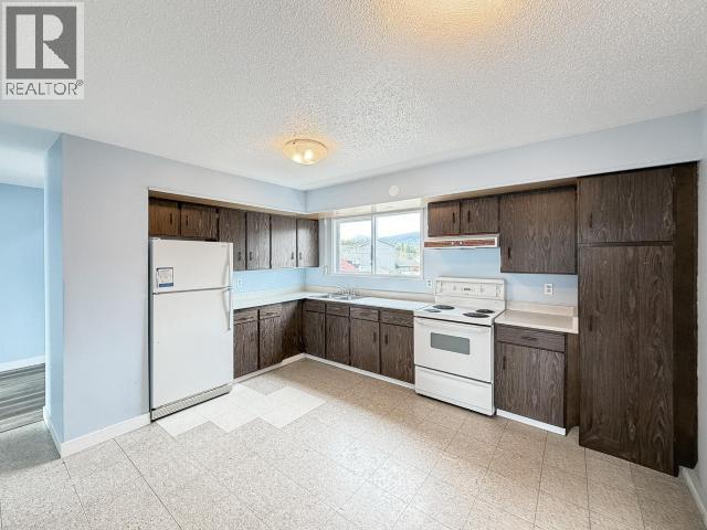 18-20 Harper Street, Faro, Yukon  Y0B 1K0 - Photo 41 - 17337