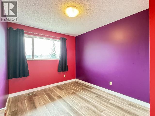 18-20 Harper Street, Faro, Yukon  Y0B 1K0 - Photo 49 - 17337