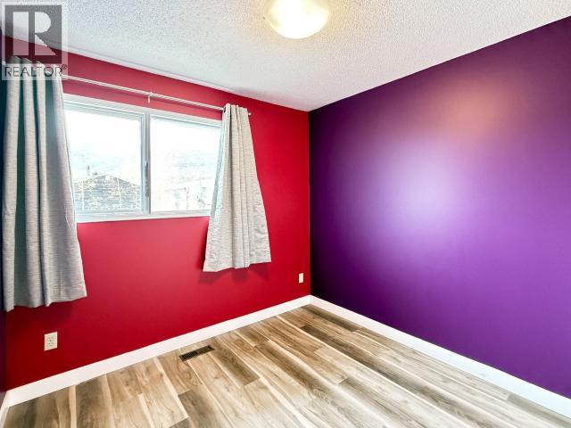 18-20 Harper Street, Faro, Yukon  Y0B 1K0 - Photo 54 - 17337