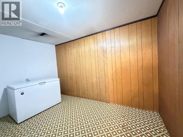 18-20 Harper Street, Faro, Yukon  Y0B 1K0 - Photo 58 - 17337