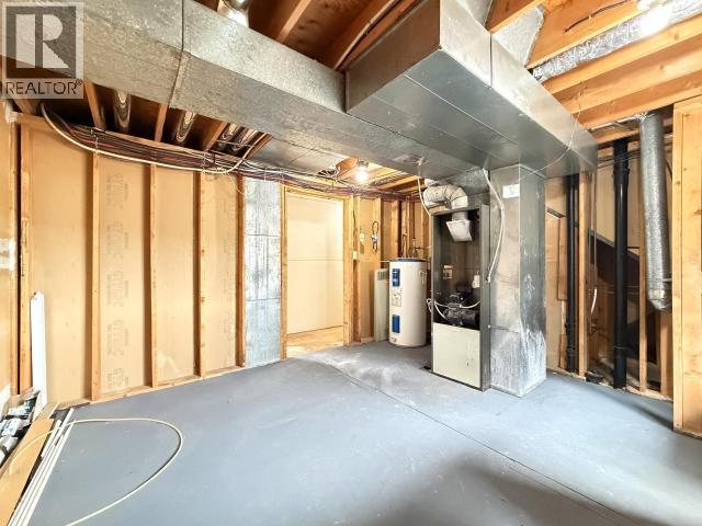 18-20 Harper Street, Faro, Yukon  Y0B 1K0 - Photo 60 - 17337