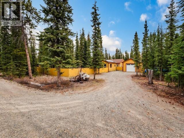3 Canenger Way, Whitehorse South, Yukon  Y0B 1T0 - Photo 32 - 17359