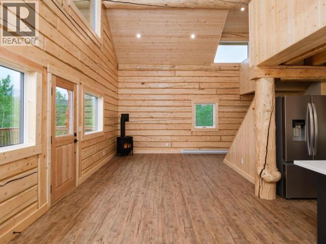 400 Ursa Way, Whitehorse North, Yukon  Y0B 1Y2 - Photo 10 - 17400