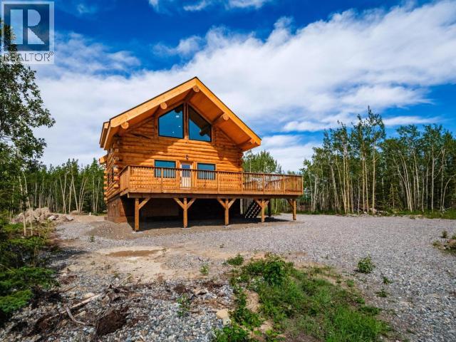 400 Ursa Way, Whitehorse North, Yukon  Y0B 1Y2 - Photo 2 - 17400