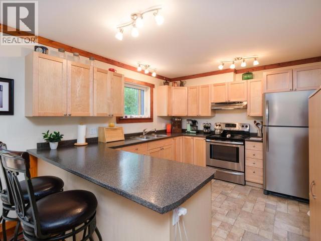 400 Ursa Way, Whitehorse North, Yukon  Y0B 1Y2 - Photo 38 - 17400