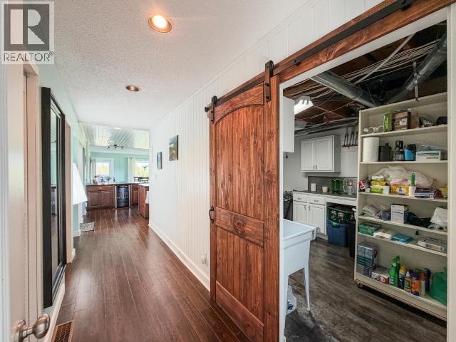 58 & 72 Shakwak St., Destruction Bay, Yukon  Y0B 1H0 - Photo 12 - 17418