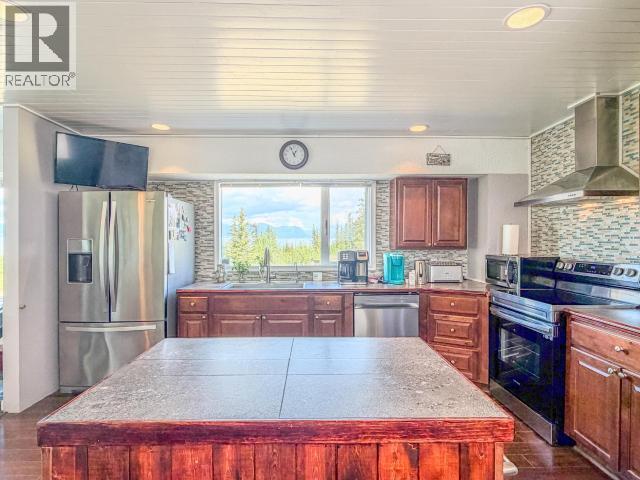 58 & 72 Shakwak St., Destruction Bay, Yukon  Y0B 1H0 - Photo 18 - 17418