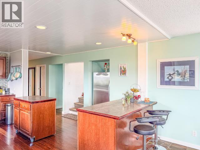 58 & 72 Shakwak St., Destruction Bay, Yukon  Y0B 1H0 - Photo 19 - 17418