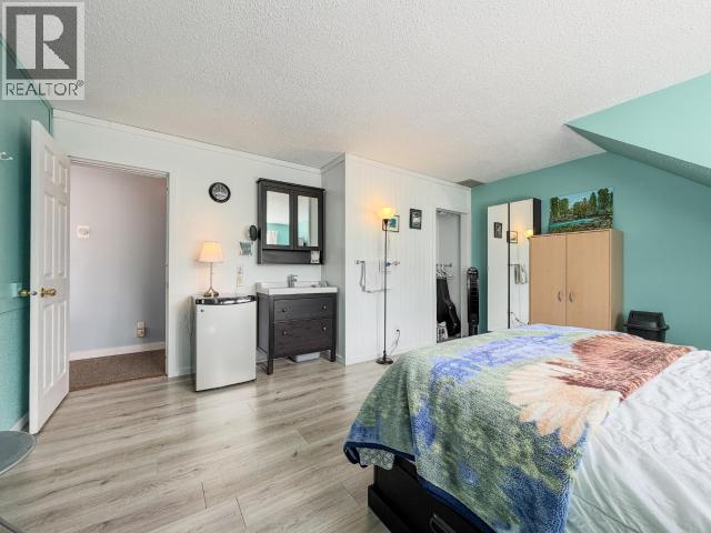58 & 72 Shakwak St., Destruction Bay, Yukon  Y0B 1H0 - Photo 45 - 17418