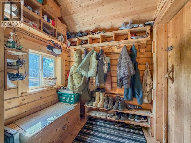 17 Canyon Road, Haines Junction, Yukon  Y0B 1L0 - Photo 12 - 17435