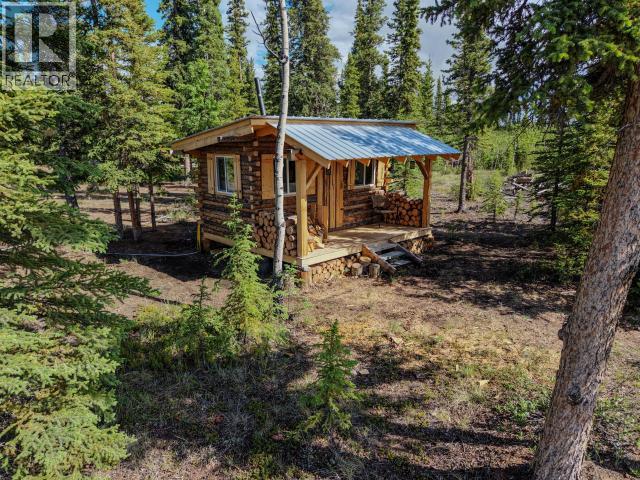17 Canyon Road, Haines Junction, Yukon  Y0B 1L0 - Photo 3 - 17435