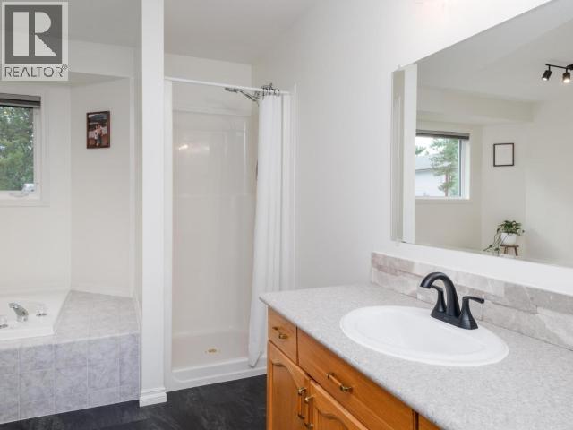 6 Carnelian Court, Whitehorse, Yukon  Y1A 6A3 - Photo 19 - 17446