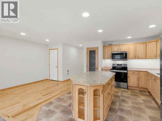 53 Wyvern Avenue, Whitehorse, Yukon  Y1A 0T6 - Photo 11 - 17455