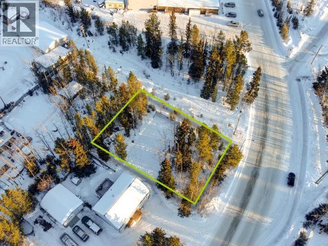 23 14th Avenue East, Whitehorse, Yukon  Y1A 4C6 - Photo 3 - 17466