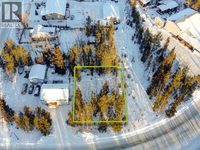 23 14th Avenue East, Whitehorse, Yukon  Y1A 4C6 - Photo 4 - 17466