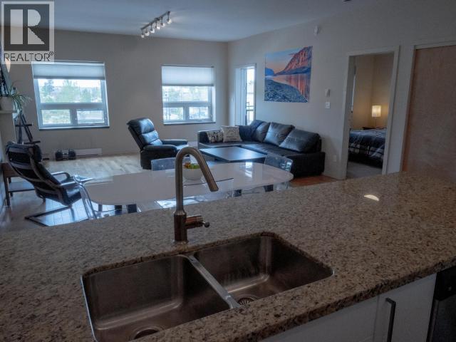 303-602 Main Street, Whitehorse, Yukon  Y1A 2C1 - Photo 2 - 17470