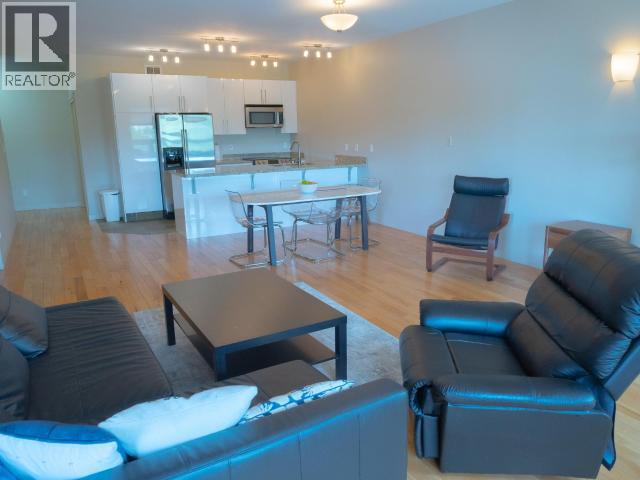 303-602 Main Street, Whitehorse, Yukon  Y1A 2C1 - Photo 4 - 17470