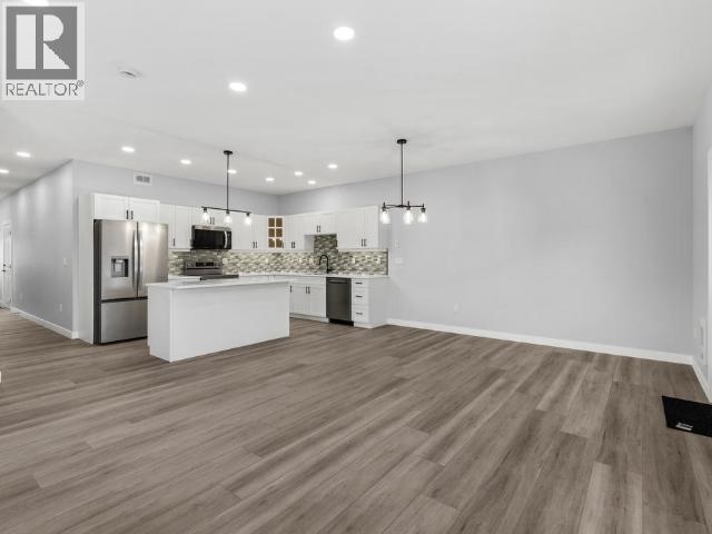 8-275 Olive May Way, Whitehorse, Yukon  Y1A 0W4 - Photo 2 - 17639