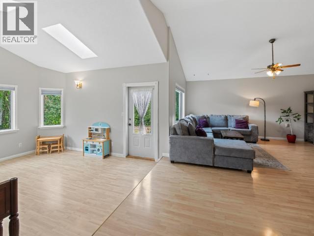 27 12th Avenue, Whitehorse, Yukon  Y1A 4J5 - Photo 13 - 17645