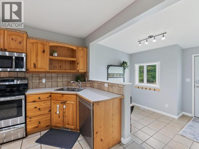 27 12th Avenue, Whitehorse, Yukon  Y1A 4J5 - Photo 8 - 17645