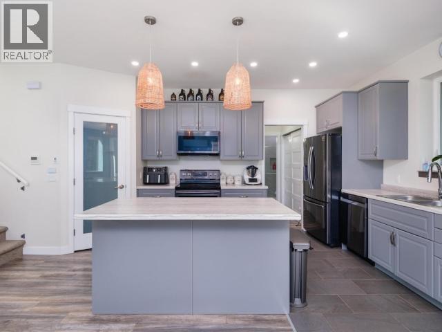 5 14th Avenue, Whitehorse, Yukon  Y1A 0S3 - Photo 10 - 17661