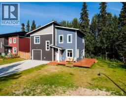 5 14TH AVENUE, whitehorse, Yukon
