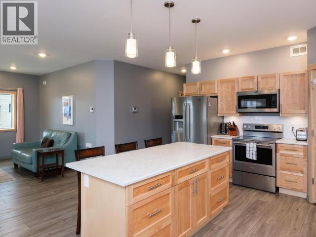 44 Eugene Avenue, Whitehorse, Yukon  Y1A 0S8 - Photo 3 - 17678