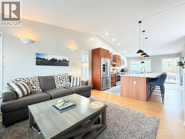 71 Topaz Crescent, Whitehorse, Yukon  Y1A 6B3 - Photo 25 - 17679